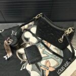 Gift Set: Louis Vuitton Carryall Bag In Monogram Canvas With Zippy Coin Purse And Scarf Monogram Black - Image 4