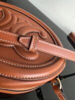 Celine Crossbody Oval Purse Cuir Triomphe In Smooth Calfskin Tan 10I703Dpq04Lu - Image 2