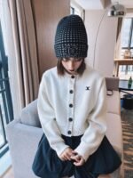 Chanel Cc Wool Beanie Black - Image 5