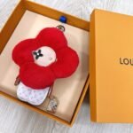 Louis Vuitton Vivienne Fashionista Bag Charm Lady - Image 4