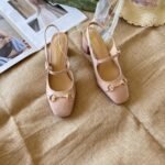 Gucci Women’s Horsebit Pump Beige Leather - Image 3