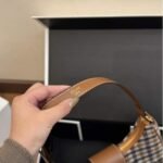 Celine Ava Triomphe Bag In Tartan Textile And Calfskin Medium 24Cm 114492Fyd 14Ml - Image 4