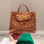 Bottega Veneta Small Andiamo Bag In Cognac 25Cm - Image 2