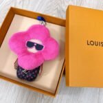 Louis Vuitton Vivienne Fashionista Bag Charm Lady - Image 15