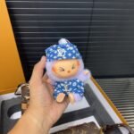 Gift Set: Louis Vuitton Pochette Métis East West Brown With Mini Keychain And Labubu Accessories - Image 6