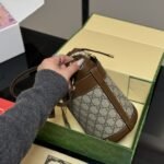 Gucci Horsebit 1955 Small Bucket Bag Brown 18Cm - Image 2
