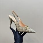 Gucci Women’s Horsebit Pump Gg Canvas Beige And Dark Brown 812176 Fad21 2549 - Image 7