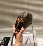 Celine Multi Bag In Triomphe Canvas And Calfskin Tan 26Cm 114122Bzj 04Lu - Image 3