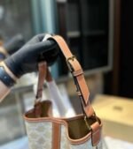 Celine Small Bucket Cuir Triomphe In Triomphe Canvas Grege 22Cm 191442Flc 02Gr - Image 4