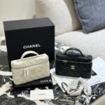 Chanel Long Vanity With Chain White 19Cm - Image 6
