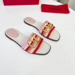 Valentino Vlogo Signature Slide Sandal Pink - Image 2