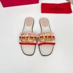 Valentino Vlogo Signature Slide Sandal Pink - Image 4