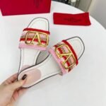 Valentino Vlogo Signature Slide Sandal Pink - Image 5