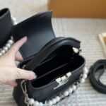 Louis Vuitton Capucines Mini Bag Black 20Cm M11908 - Image 4