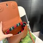 Gucci Gg Emblem Mini Shoulder Bag Beige And Dark Brown 20Cm ‎815211 Fad6L 9758 - Image 6