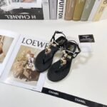 Chanel Shiny Pearl Crystal Cc Heart Thong Sandals Black G39674 X01000 94305 - Image 3