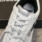 Chanel Suede And Leather Cc Low Top Sneaker White Black - Image 4