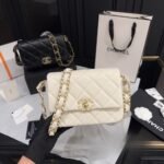 Chanel Mini Flap Bag And Gold Hardware Light Beige 20Cm - Image 2