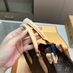 Louis Vuitton Sac Plat BB Monogram Brown 22Cm M46265 - Image 7