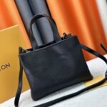 Louis Vuitton Mini Shopper Tote Black 25Cm M27017 - Image 6