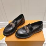 Louis Vuitton District Flat Loafer Black 1Aibyh - Image 3