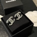Chanel Cc Classic Logo Earrings Silver - Image 3