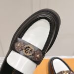 Louis Vuitton District Flat Loafer Black And White 1Agxkv - Image 8