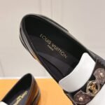 Louis Vuitton District Flat Loafer Black And White 1Agxkv - Image 7