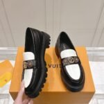 Louis Vuitton District Flat Loafer Black And White 1Agxkv - Image 4