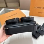 Louis Vuitton Utility Crossbody Bag Black 18Cm M80450 - Image 7