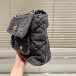 Chanel Maxi Flapbag Washed Denim And Gold Tone Metal Black 30Cm As5727 B22144 94305 - Image 4