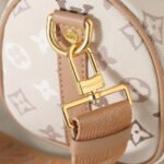Louis Vuitton Keepall Bandoulière 25 Monogram Beige 25Cm - Image 7