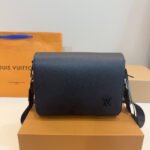 Louis Vuitton Takeoff Messenger PM Black 22Cm M24769 - Image 10