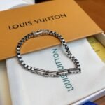Louis Vuitton LV Tailor Bracelet Silver M1149L - Image 3