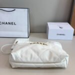 Chanel 22 Small Handbag White 36Cm AS3260 B09859 10601 - Image 6