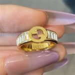 Gucci Blondie Wide Crystal Ring Gold 837231 JAAHV 8062 - Image 2