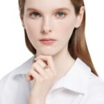 Gucci Blondie Wide Crystal Ring Gold 837231 JAAHV 8062 - Image 7