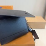 Louis Vuitton Takeoff Messenger PM Black 22Cm M24769 - Image 8