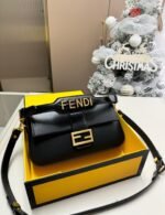 Fendi Baguette Bag Black Leather 25Cm 8Br822Apg6F1Cfj - Image 3