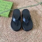 Gucci Tarifa Rubber Platform Flip Flops Black - Image 10