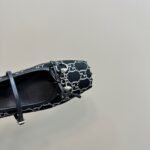 Gucci Women’s Horsebit Ballet Flat Black - Image 7