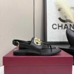 Gucci Women’s Thong Sandal With Horsebit Black 834431 Aaezj 1072 - Image 2