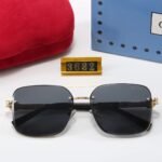 Gucci Square Gradient Vintage Gold Metal Sunglasses Black - Image 4