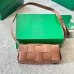 Bottega Veneta Brick Cassette Intreccio Leather Shoulder Bag Brick 28Cm - Image 3