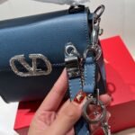 Valentino Garavani Vsling Crystal Embellished Leather Handbag Blue 18Cm - Image 4