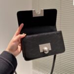 Bottega Veneta Patent Bv Classic Shoulder Bag In Black 22Cm - Image 5