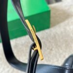 Bottega Veneta Padded Intreccio Leather Bag Black 22Cm 717506 Vcqr1 8425 - Image 6