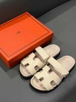 Hermes Chypre Sandal Calfskin Beige - Image 7