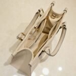 Iconic Set: Louis Vuitton Onthego Pm And Victorine Wallet - Image 5