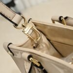 Iconic Set: Louis Vuitton Onthego Pm And Victorine Wallet - Image 4